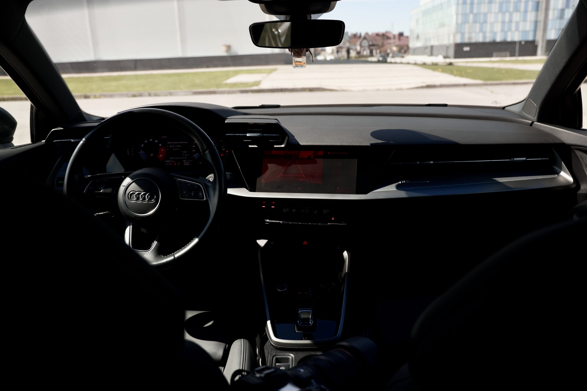 Audi A3 — торпедо и MMI