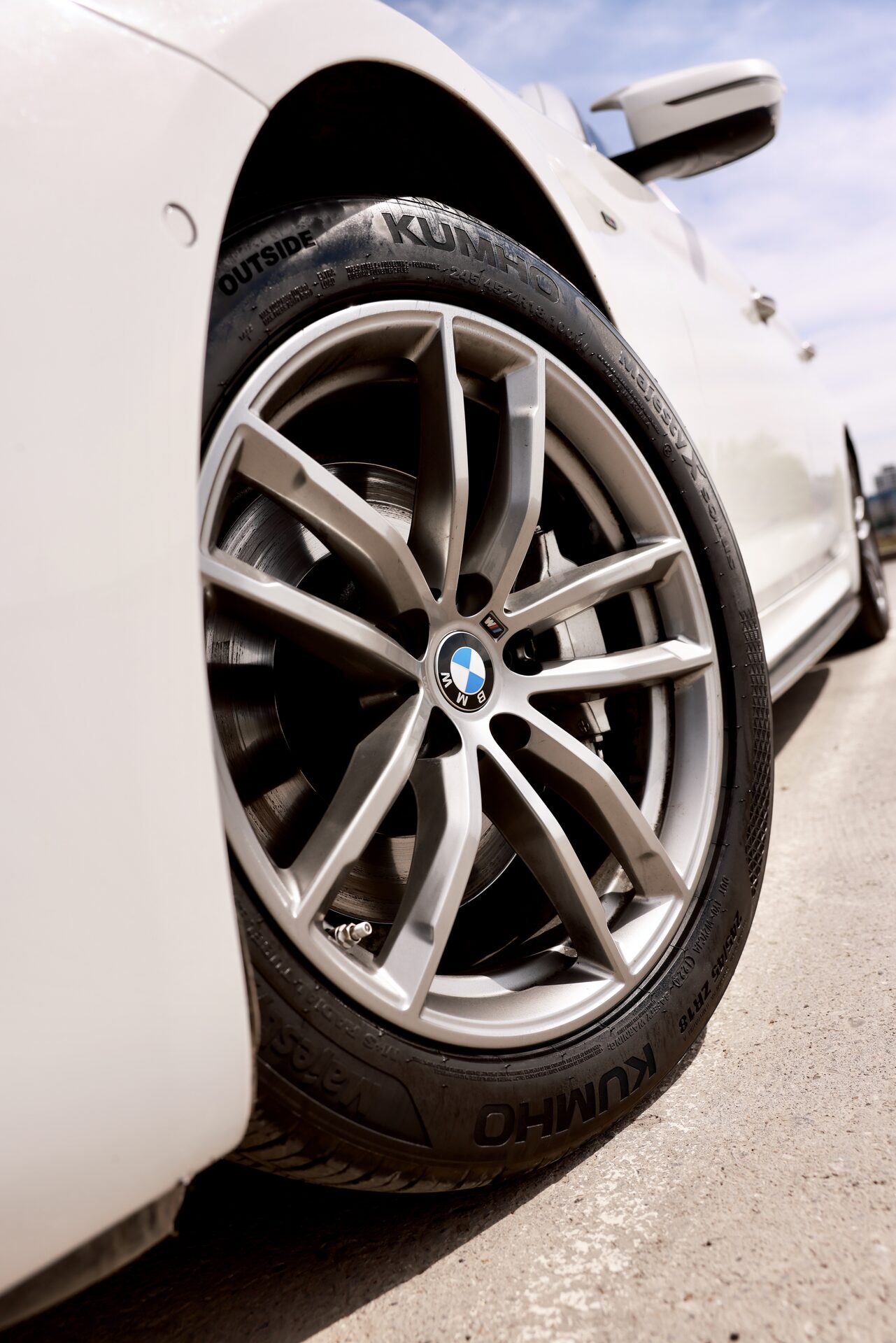 BMW 530i — легкосплавный диск