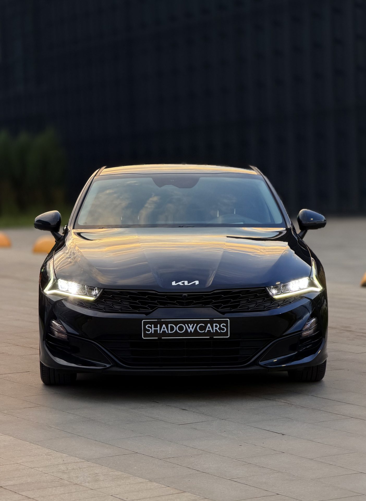 Kia K5 Чёрная